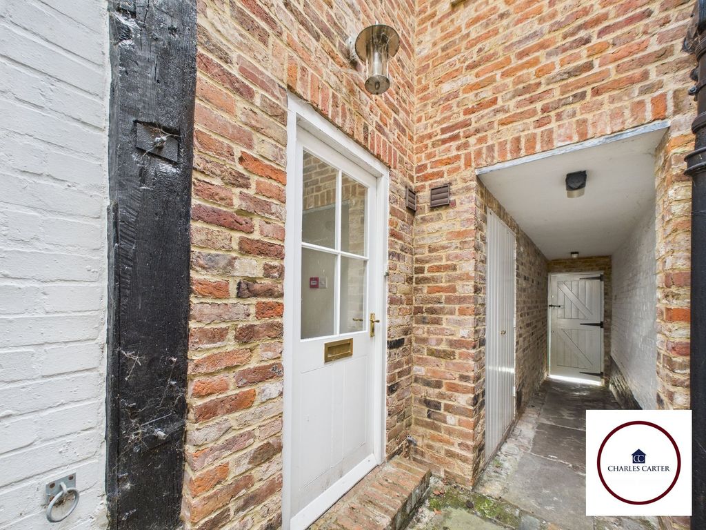 Property photo 2 of 3