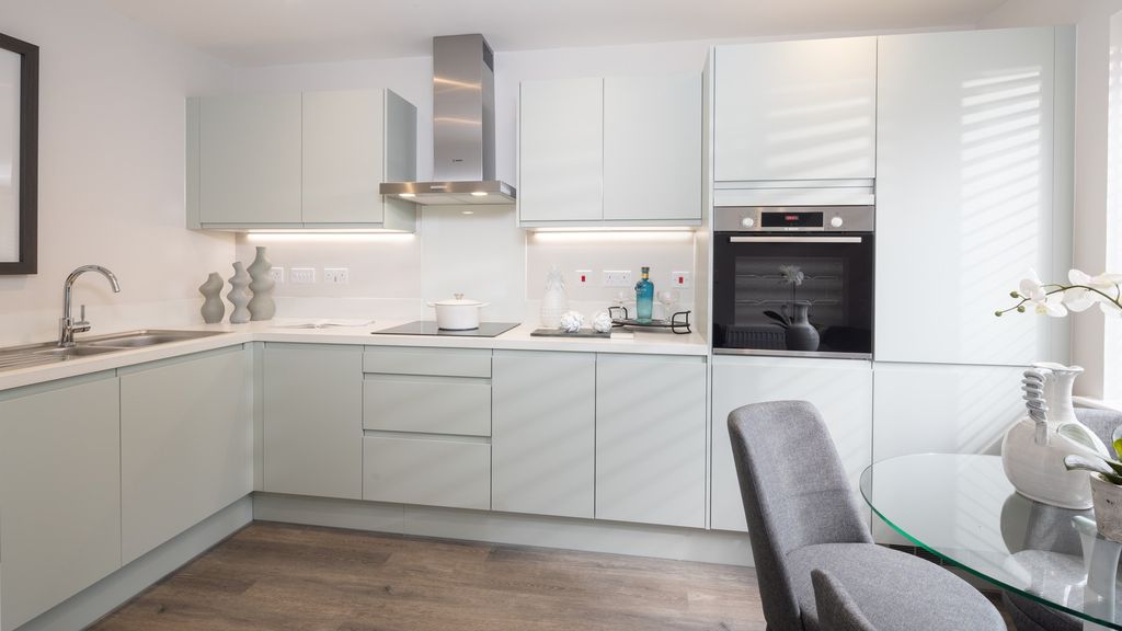 Property photo 3 of 9 Worting Park, Basingstoke