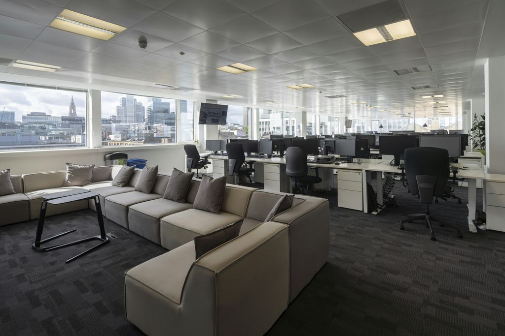 Property photo 1 of 17 MC41877628Hr.Jpg