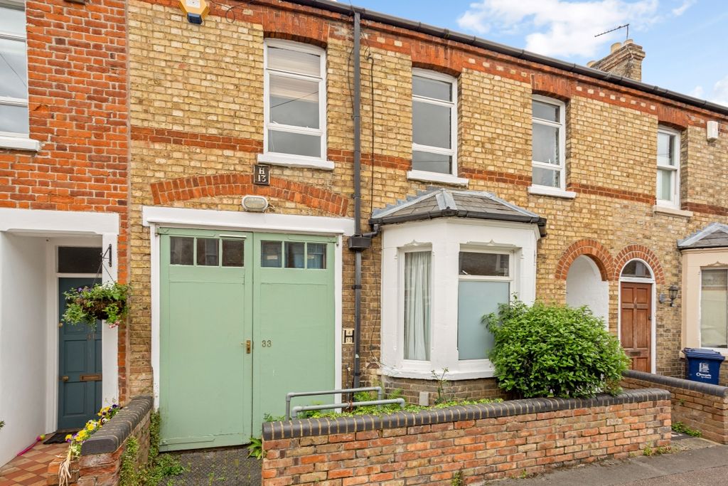 Property photo 1 of 11 33 Chilswell Road...