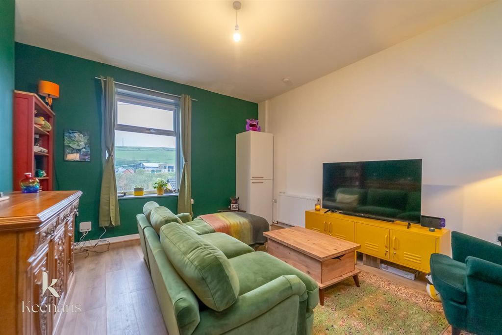 Property photo 1 of 31 Dsc03075.Jpg