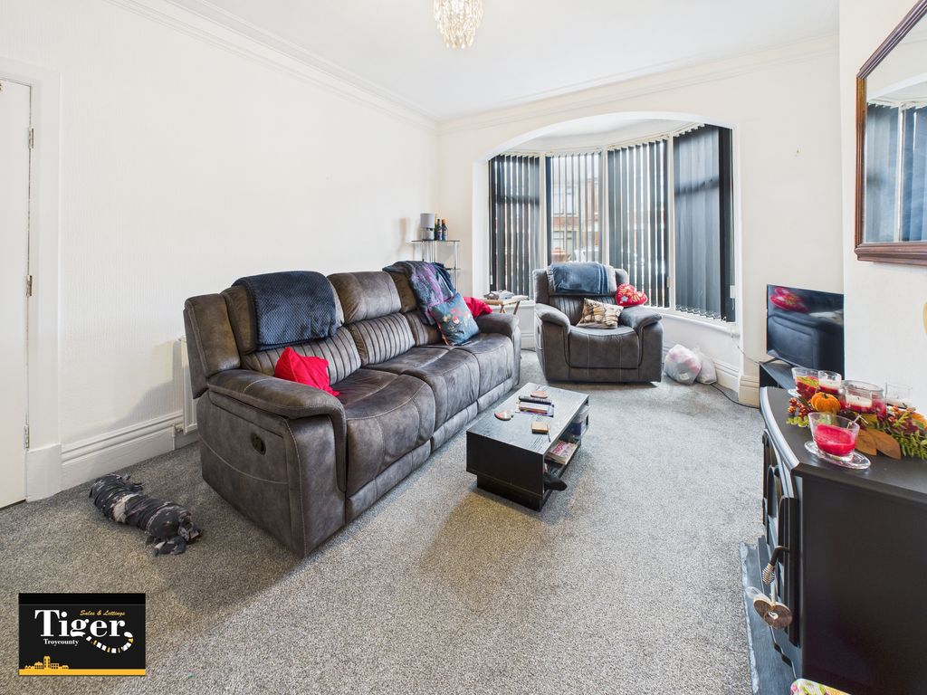 Property photo 2 of 9 Cam02176G0-Pr0747-Still001