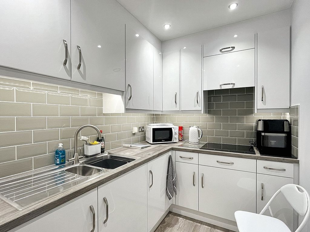 Property photo 3 of 13 Not Specified