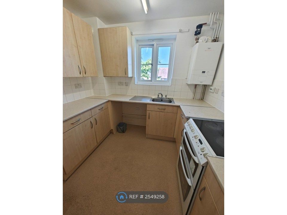 Property photo 3 of 4
