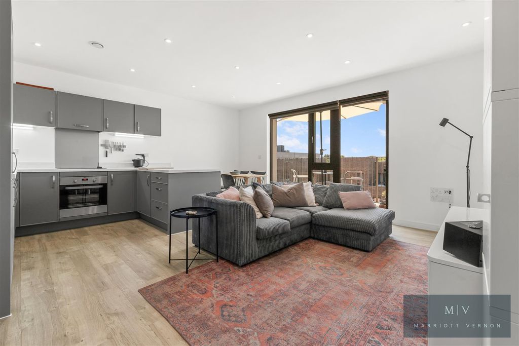 Property photo 2 of 22 Ikon House 23 MV-10.Jpg