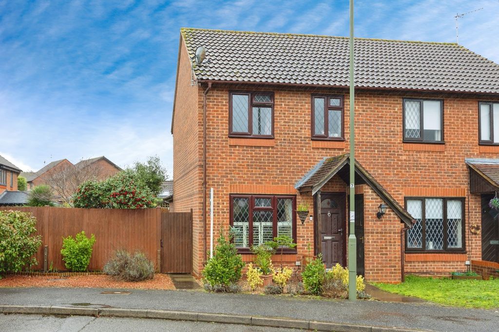 Property photo 1 of 11 Pbox-Img.Jpg