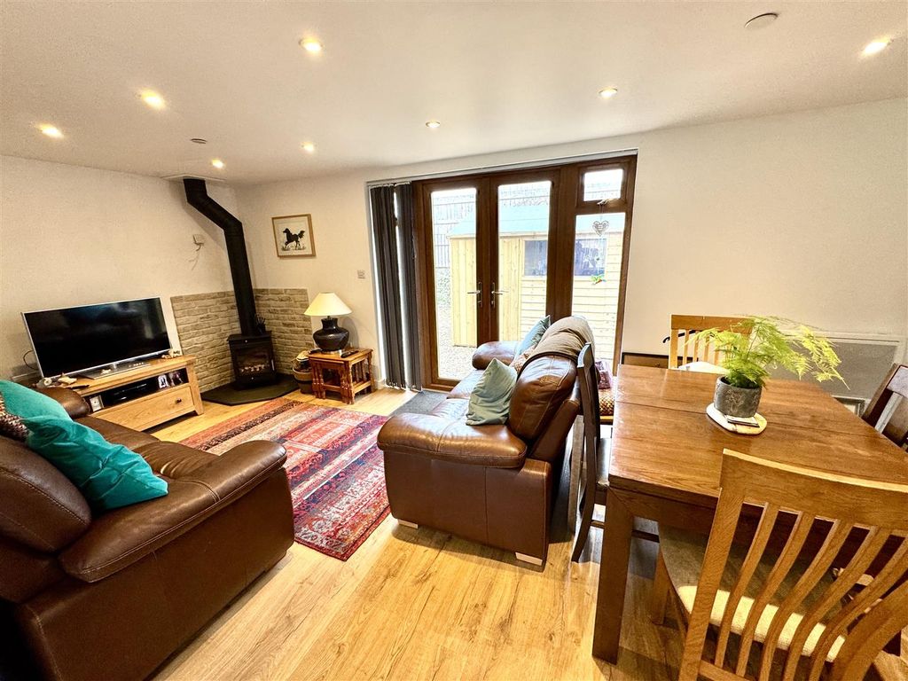 Property photo 3 of 16 Kitchen/Dining/Living Room