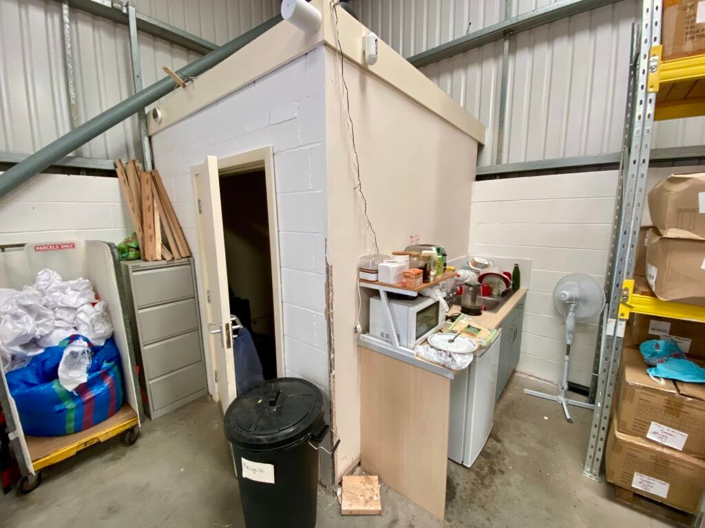 Property photo 3 of 4