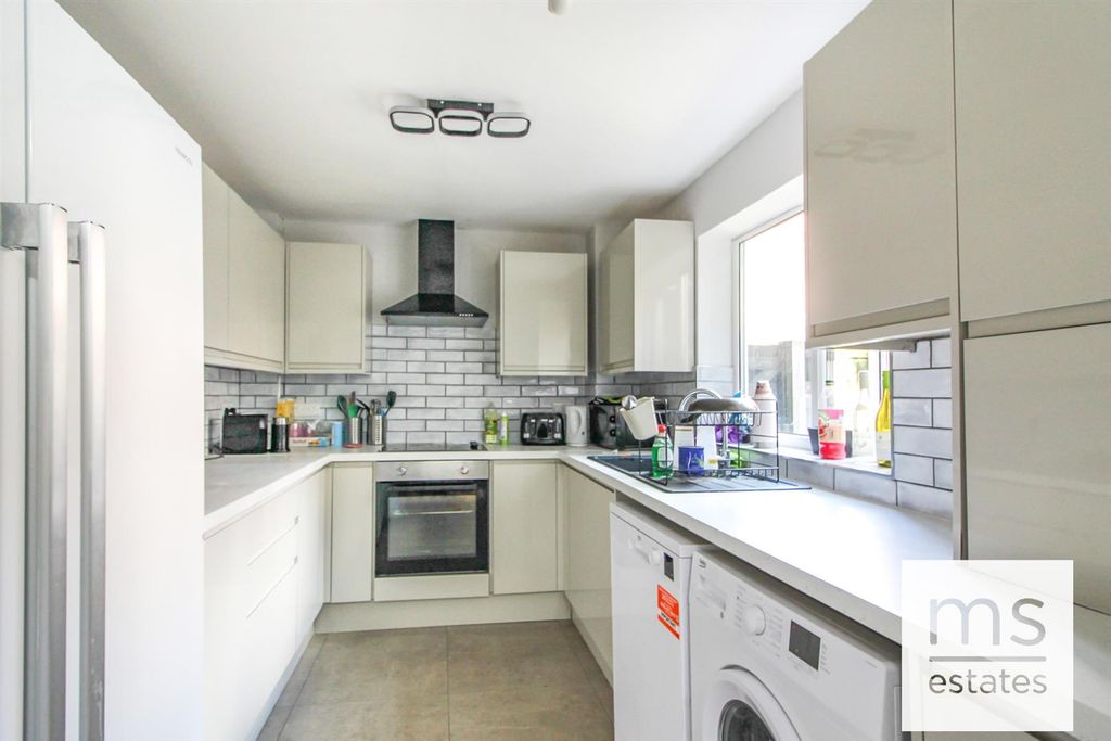 Property photo 1 of 16 Img_2795.Jpg
