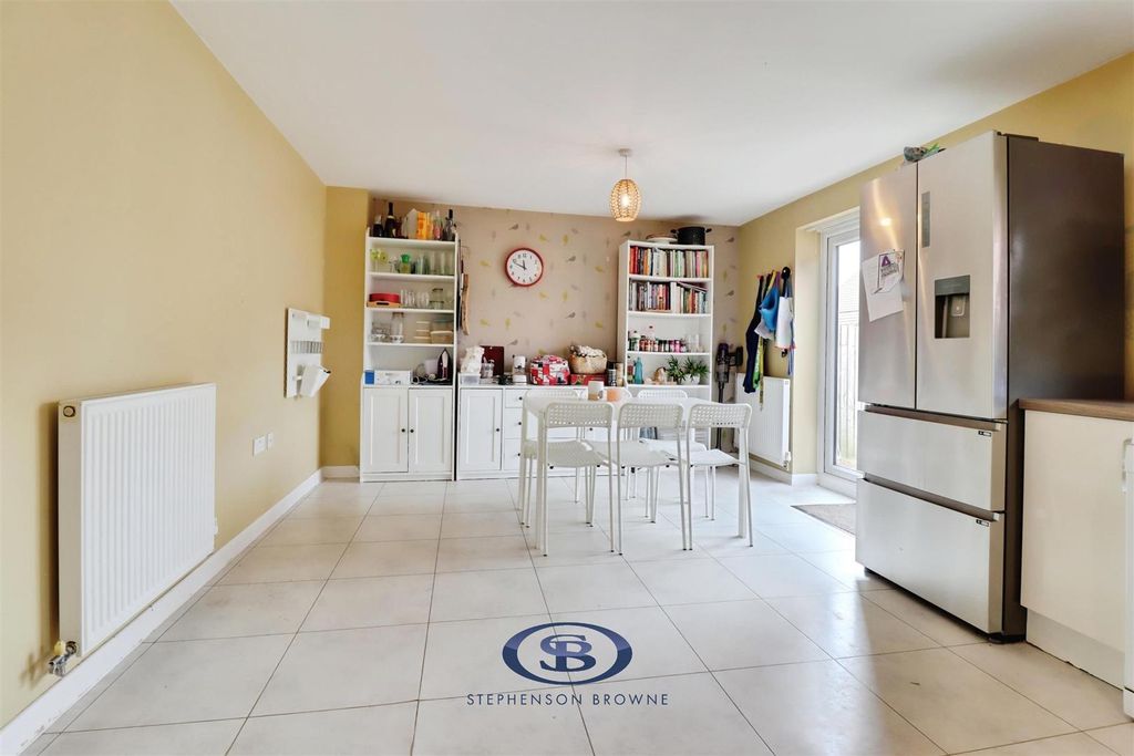 Property photo 3 of 30