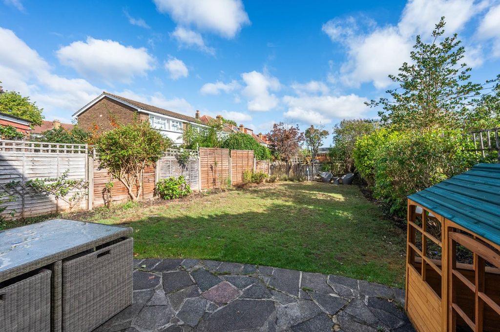 Property photo 3 of 16 Sparrow Farm Road