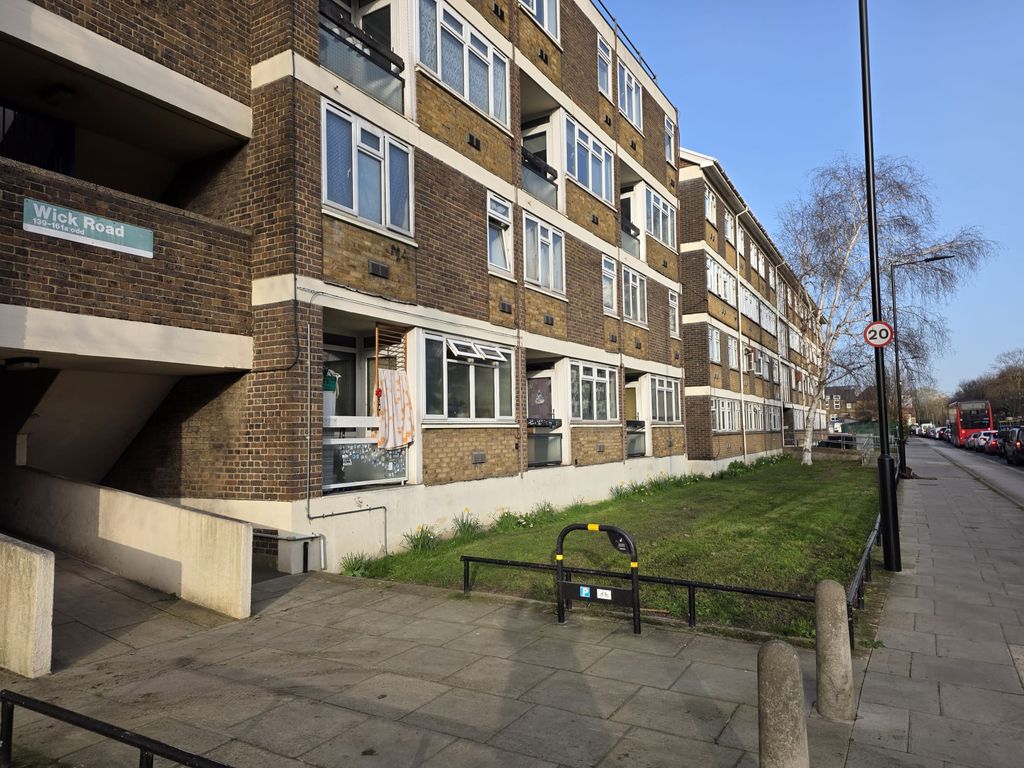 Property photo 1 of 26