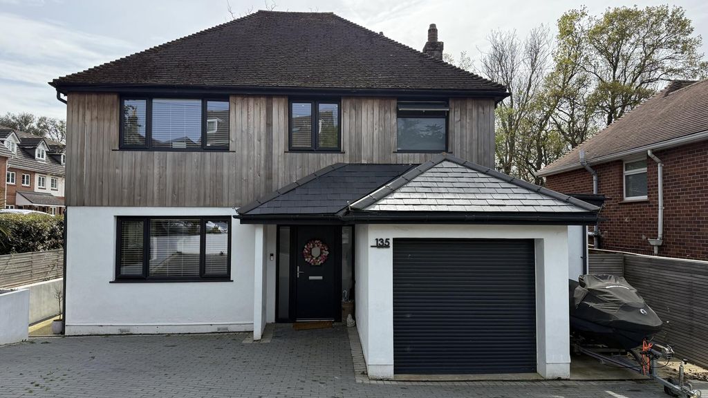 Property photo 1 of 32 Front (Exterior)