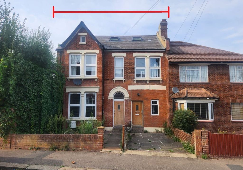 Property photo 1 of 1
