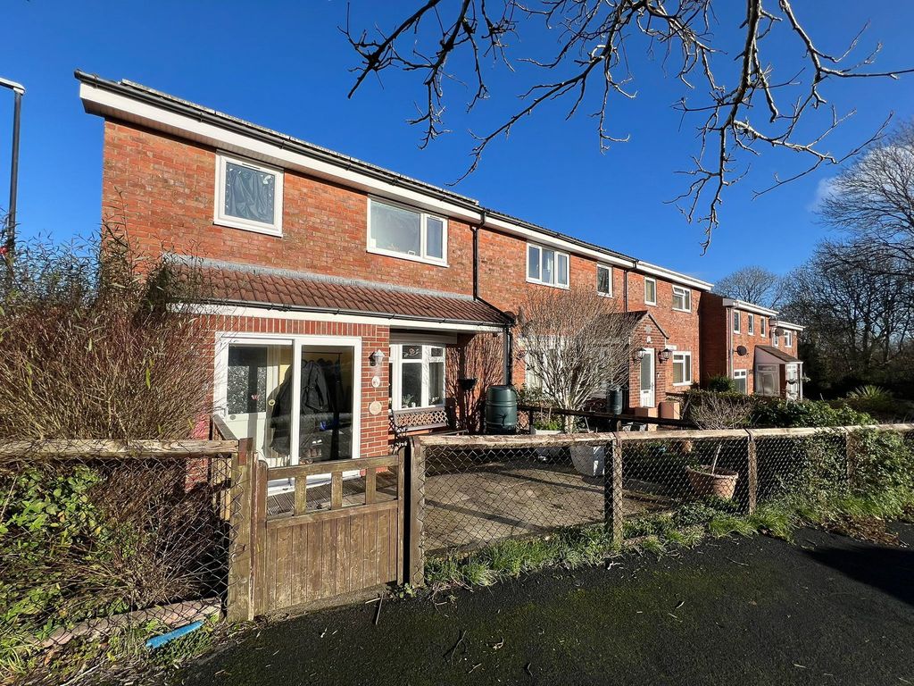 Property photo 1 of 23