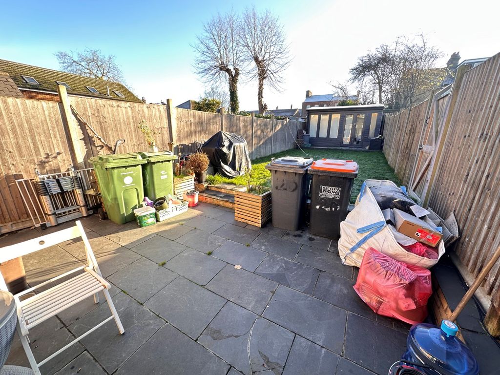 Property photo 3 of 3 4707852