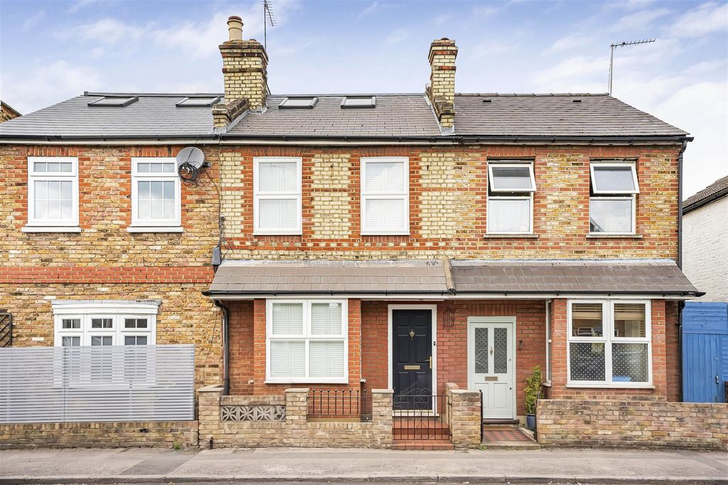 Property photo 1 of 21