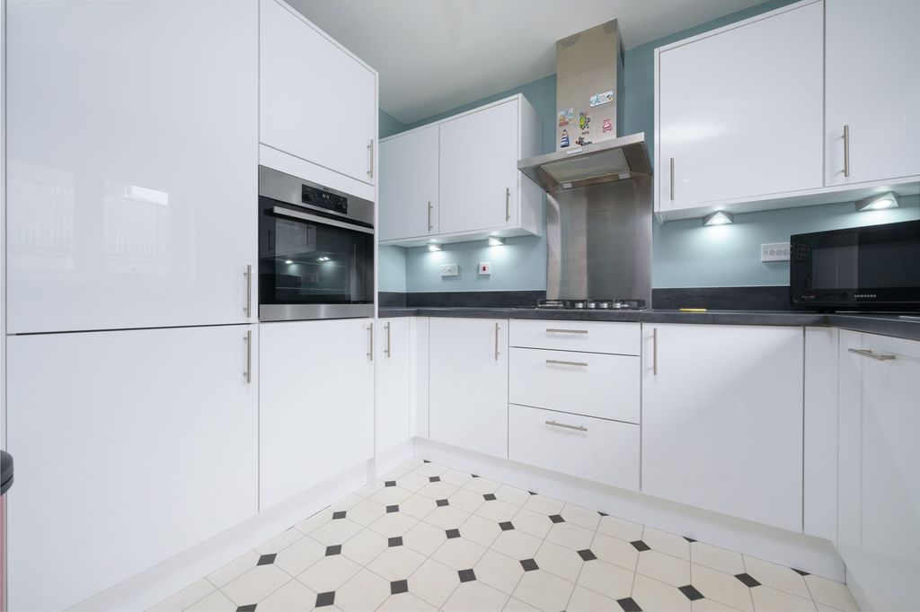 Additional image 9 of 3 bed semi-detached house for saleThe Glebe, Inverkip PA16