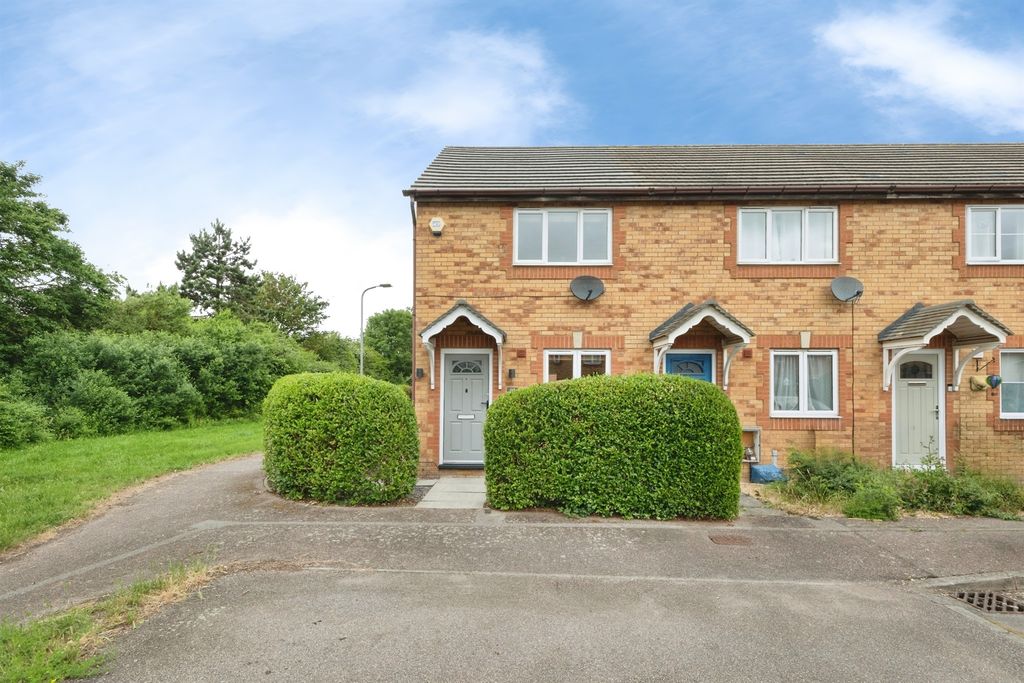 Property photo 1 of 12