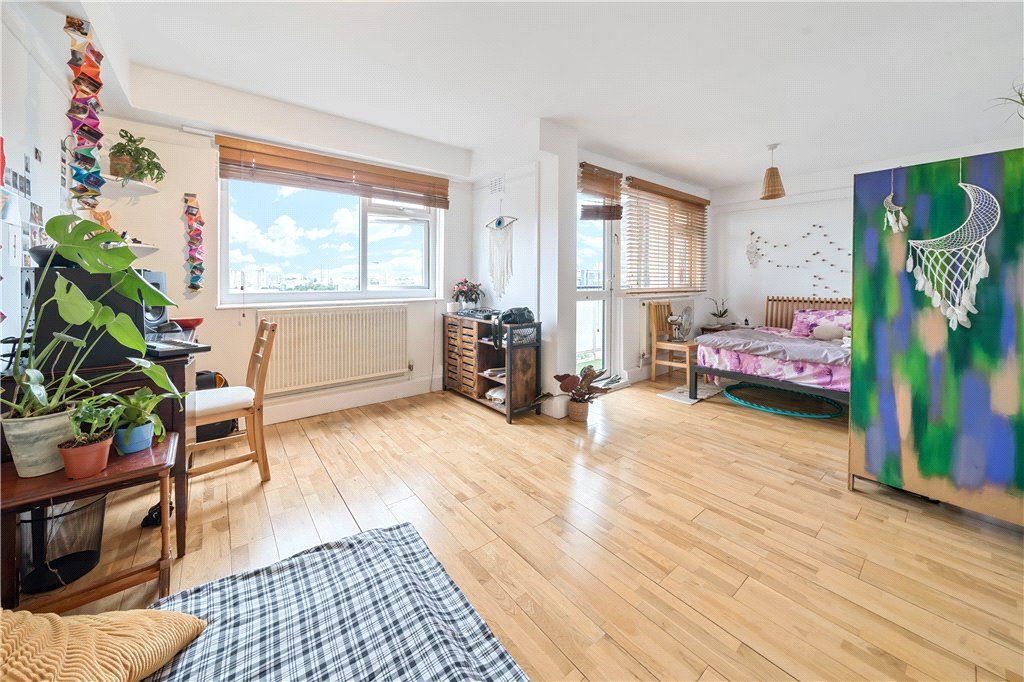 Property photo 2 of 11 Picture No. 12