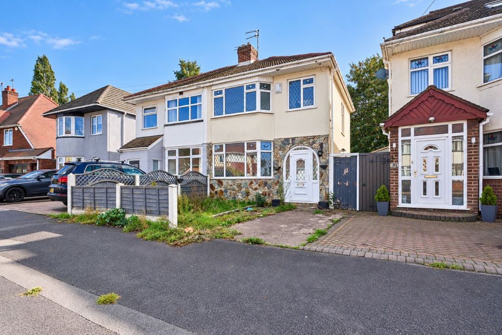 Property photo 2 of 16