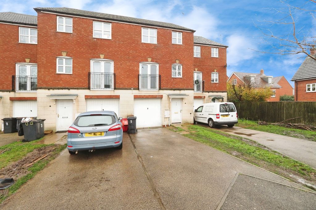 Property photo 1 of 22