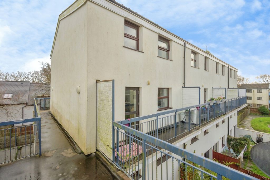 Property photo 1 of 19 Pbox-Img.Jpg