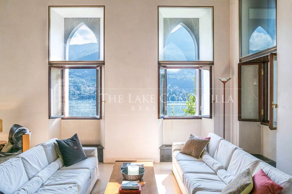 Property photo 2 of 44