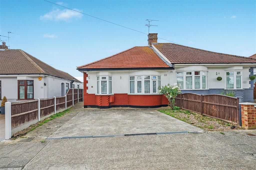 Property photo 1 of 5