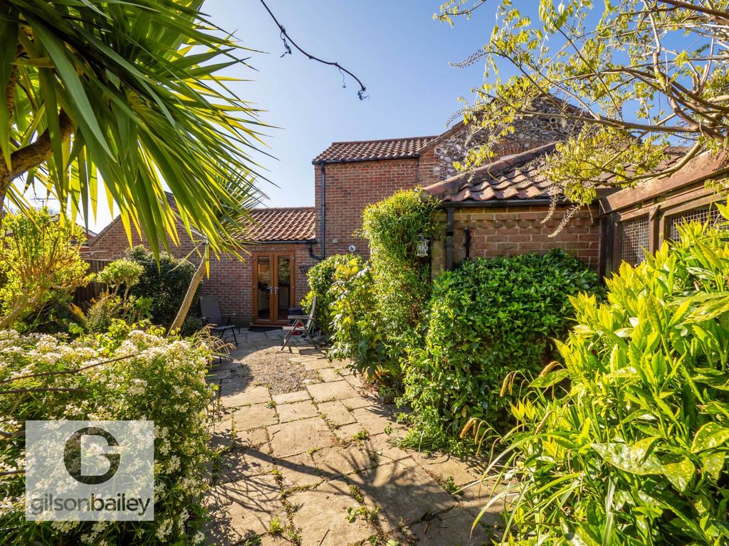 Property photo 3 of 41