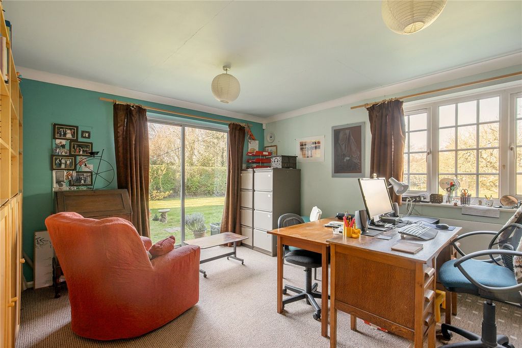 Property photo 3 of 14 Office