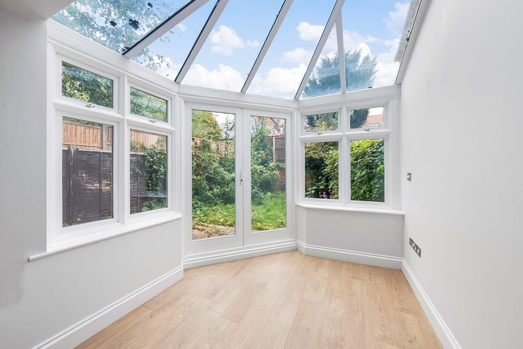 Property photo 3 of 11 Img_8467-1-1500x1000.Jpg