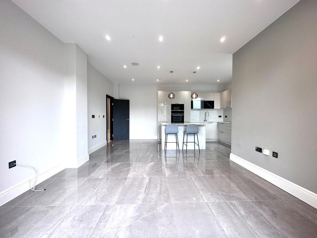 Property photo 2 of 9 26F8978F-9414-40Fc-B499-0Cce52765E1c.Jpg