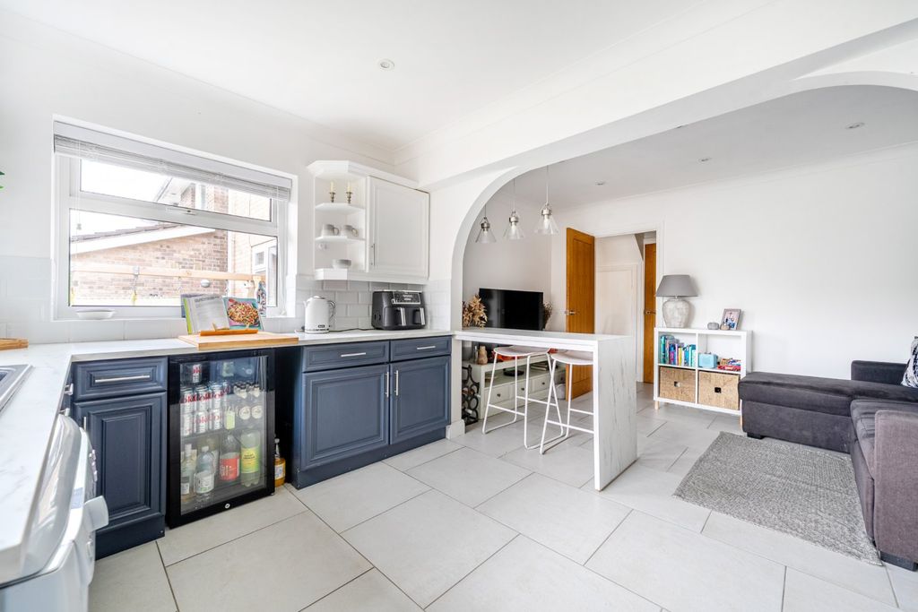 Property photo 3 of 13 Picture No. 37