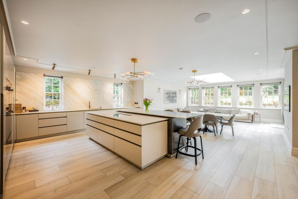 Additional image 6 of 5 bed detached house for saleWoodland Rise, Sevenoaks, Kent TN15