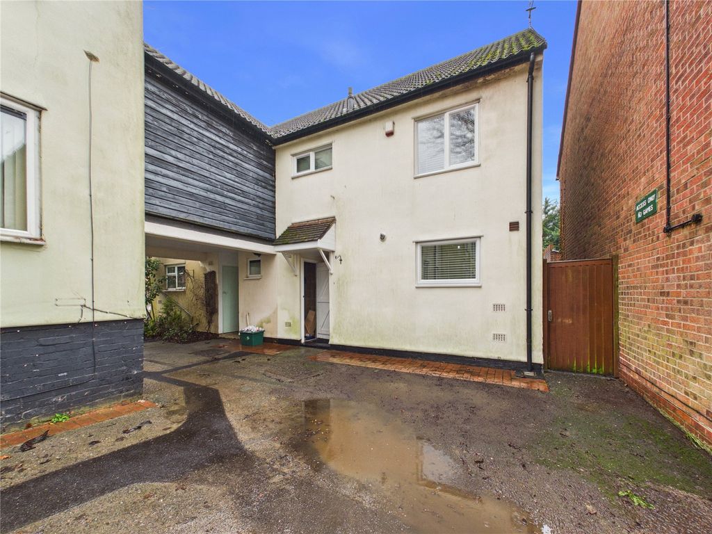 Property photo 1 of 16 Picture No. 06