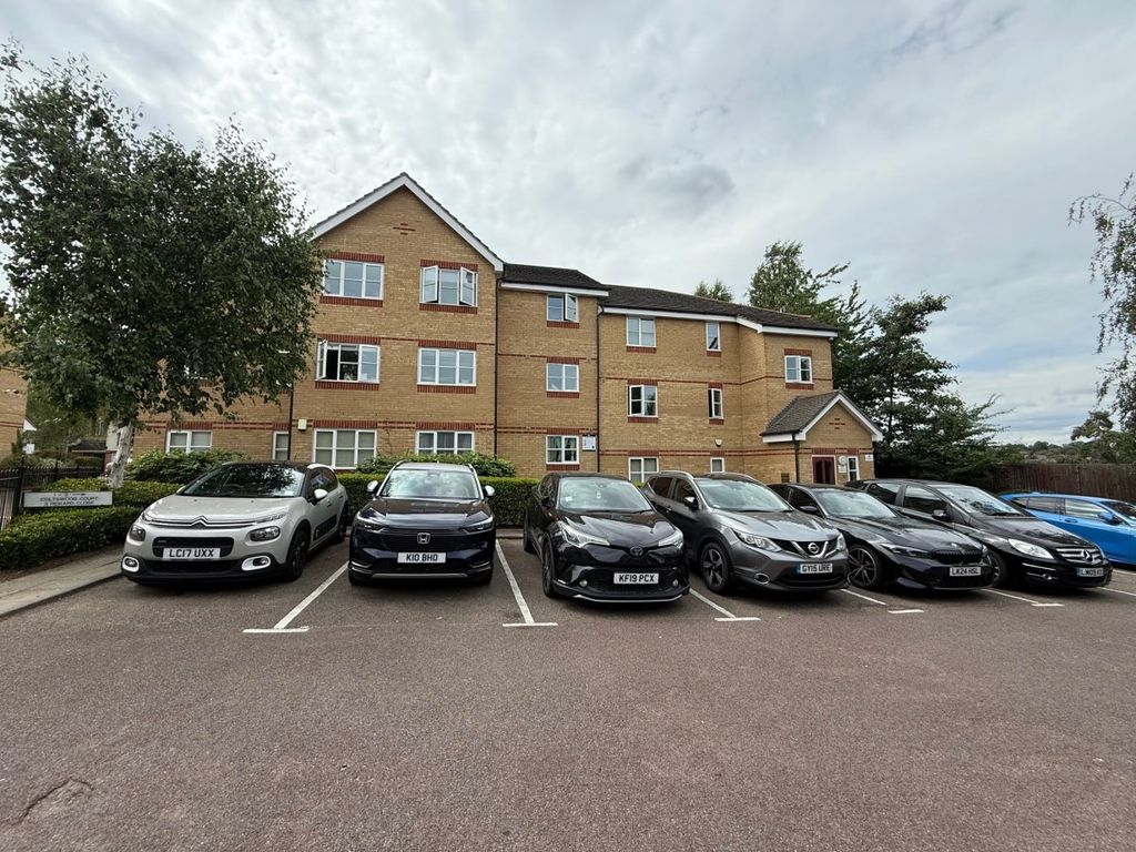 Property photo 1 of 11