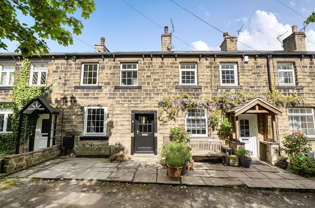 Property photo 1 of 15 1456791-15-6A01B6...