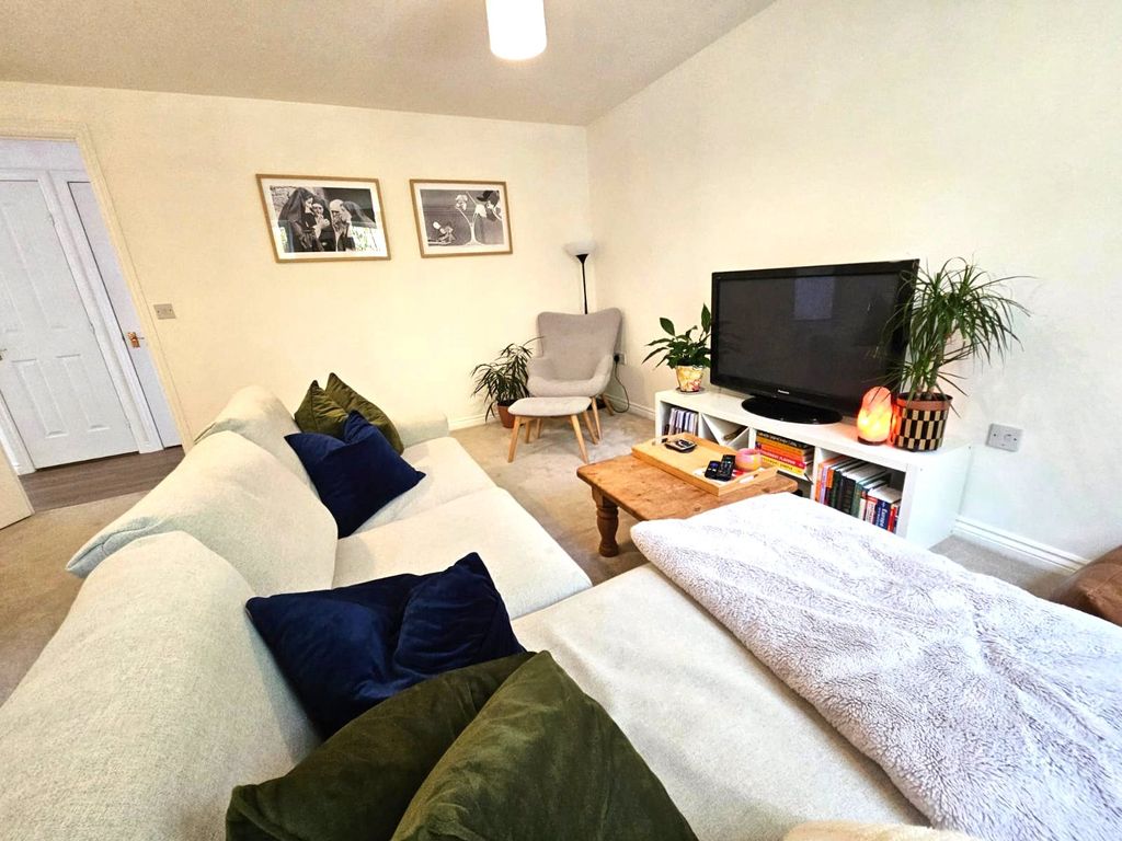 Property photo 3 of 11 Picture No. 38