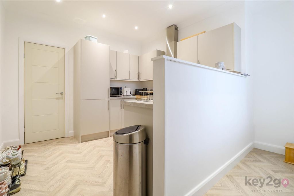 Property photo 2 of 25 Img_3761.Jpg