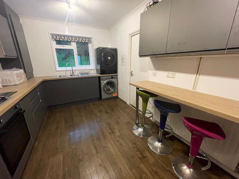 Property photo 2 of 10 Photo 18