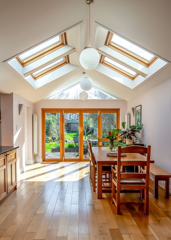 Property photo 3 of 27