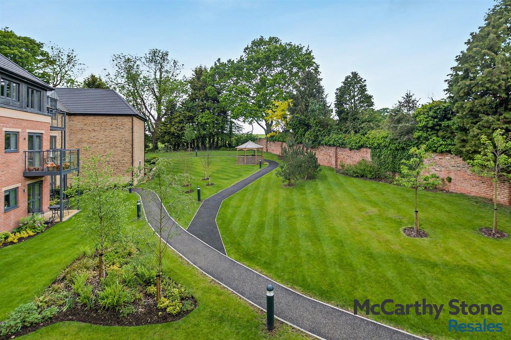 Additional image 9 of 1 bed flat for saleWestwood Manor, Langholm Close, Beverley HU17