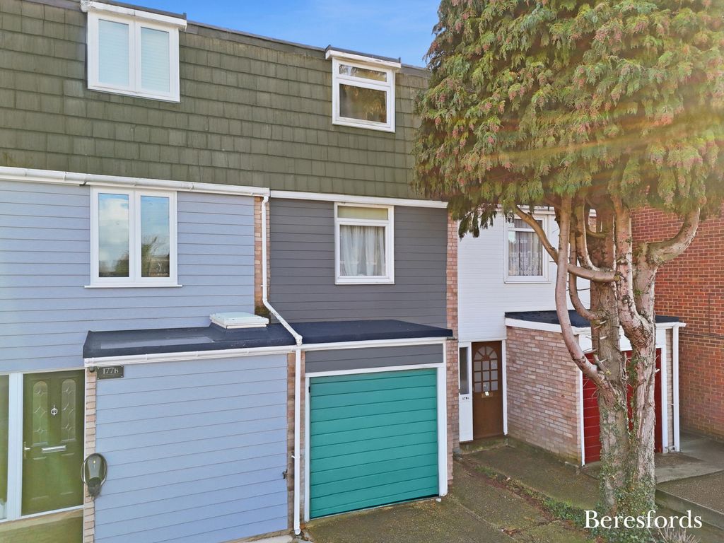 Property photo 1 of 17 Picture No. 02