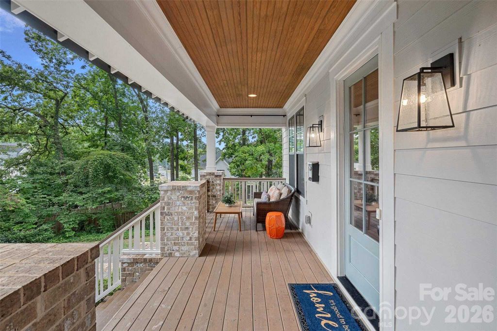 Property photo 1 of 8 <Alttext/>