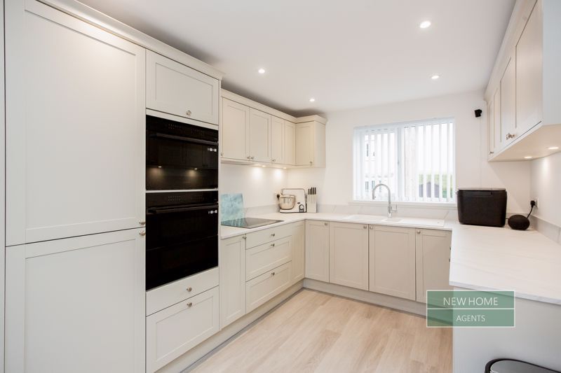 Property photo 2 of 25 Photo 24