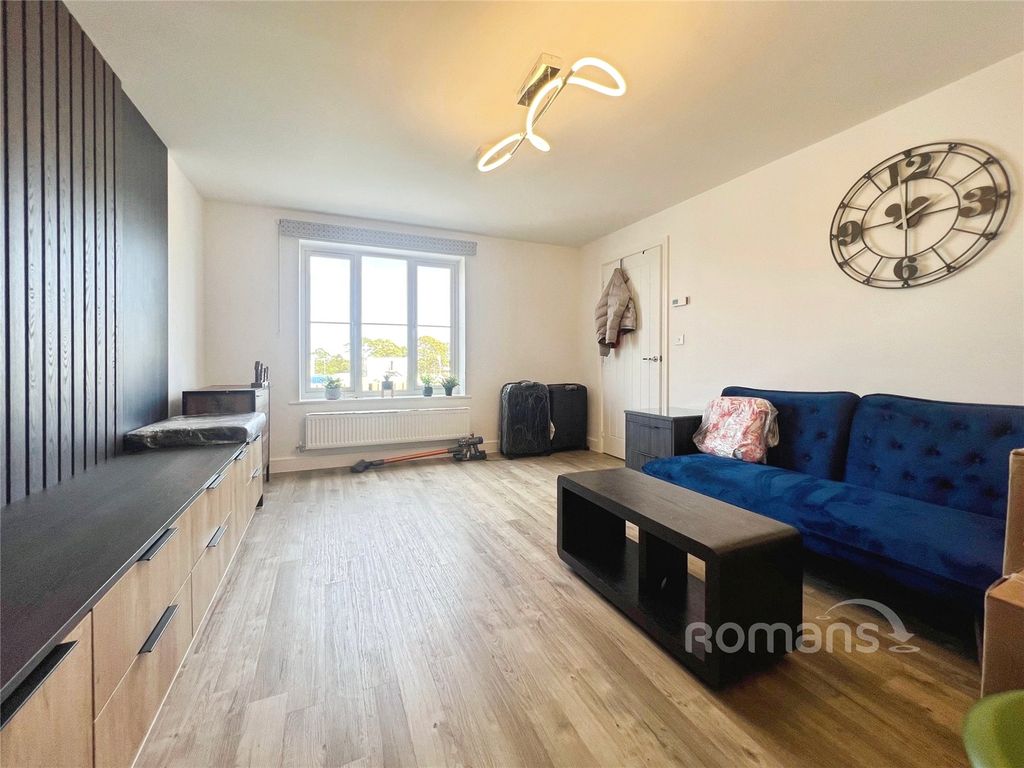 Property photo 3 of 15 Picture No. 03