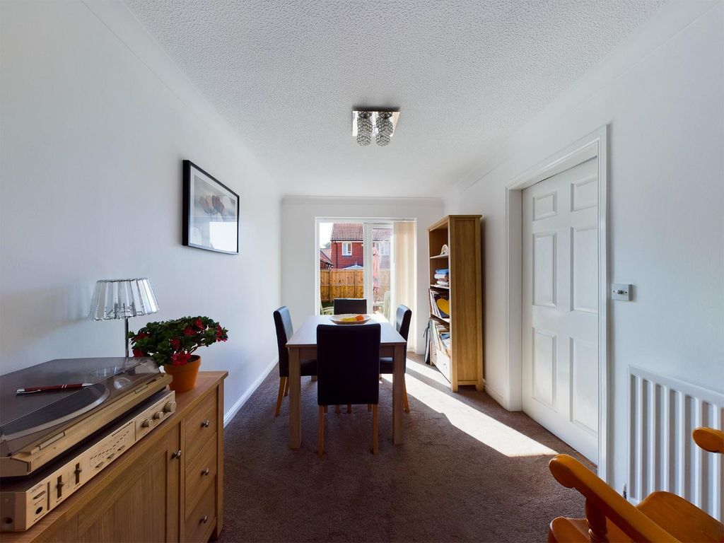 Property photo 3 of 11 Cam00240P1-Pr0290-Still02.Jpg