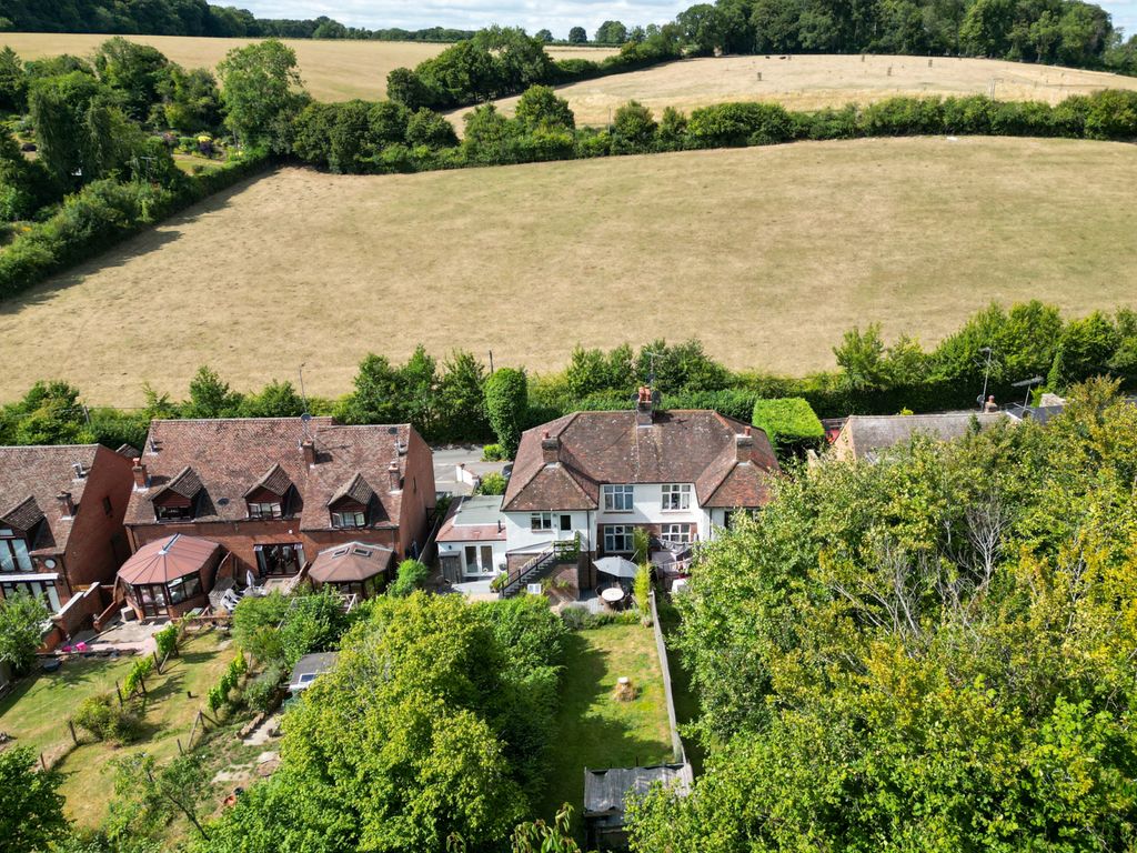 Property photo 2 of 26 Picture No. 17