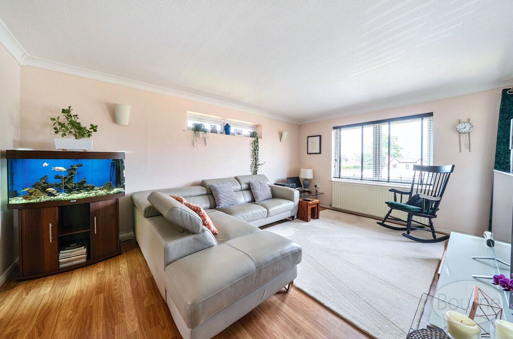 Property photo 3 of 13 Picture No. 21